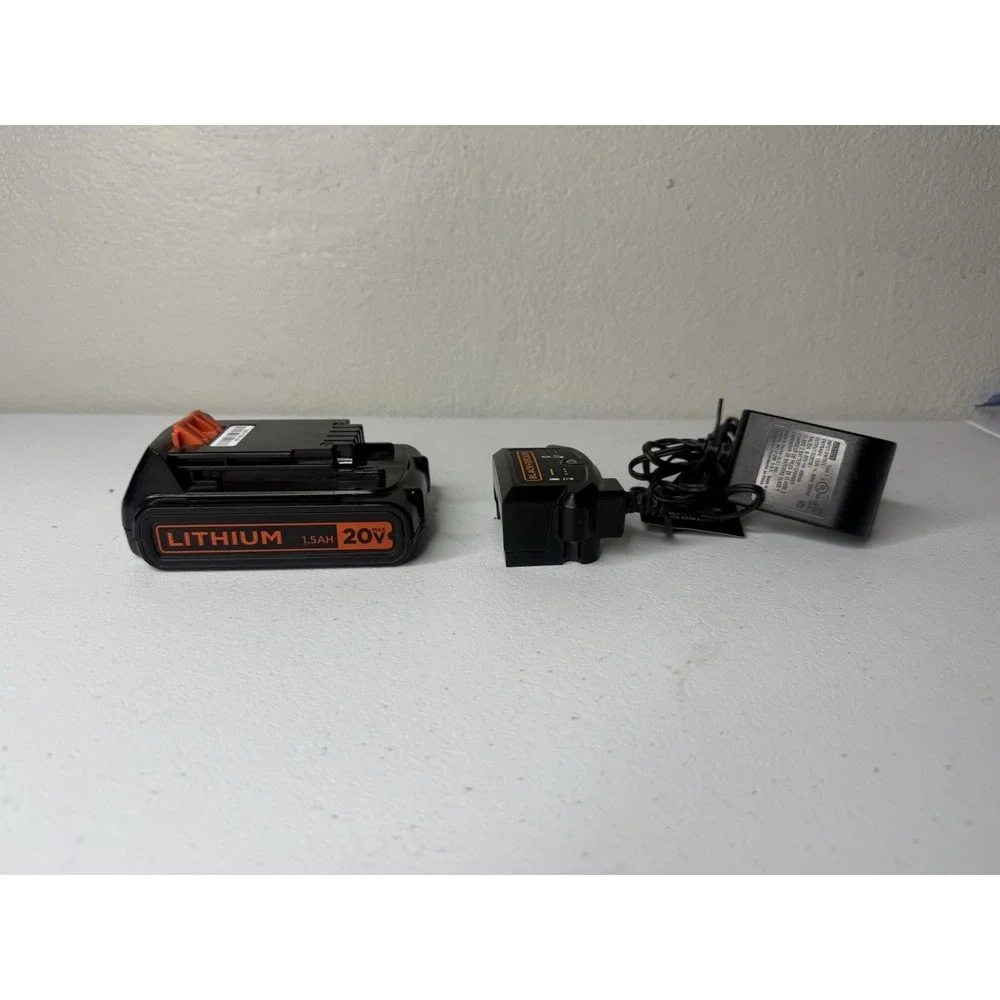 BLACK+DECKER 20V Lithium-Ion Battery LBXR20 With Charger